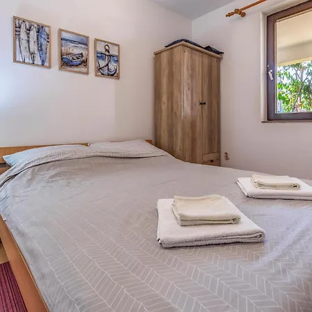 1 Bedroom Amazing In *