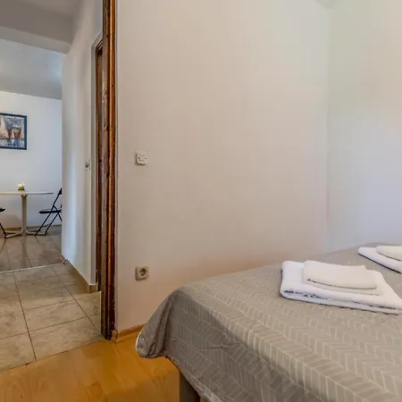 アパート 1 Bedroom Amazing In