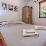 1 Bedroom Amazing In *